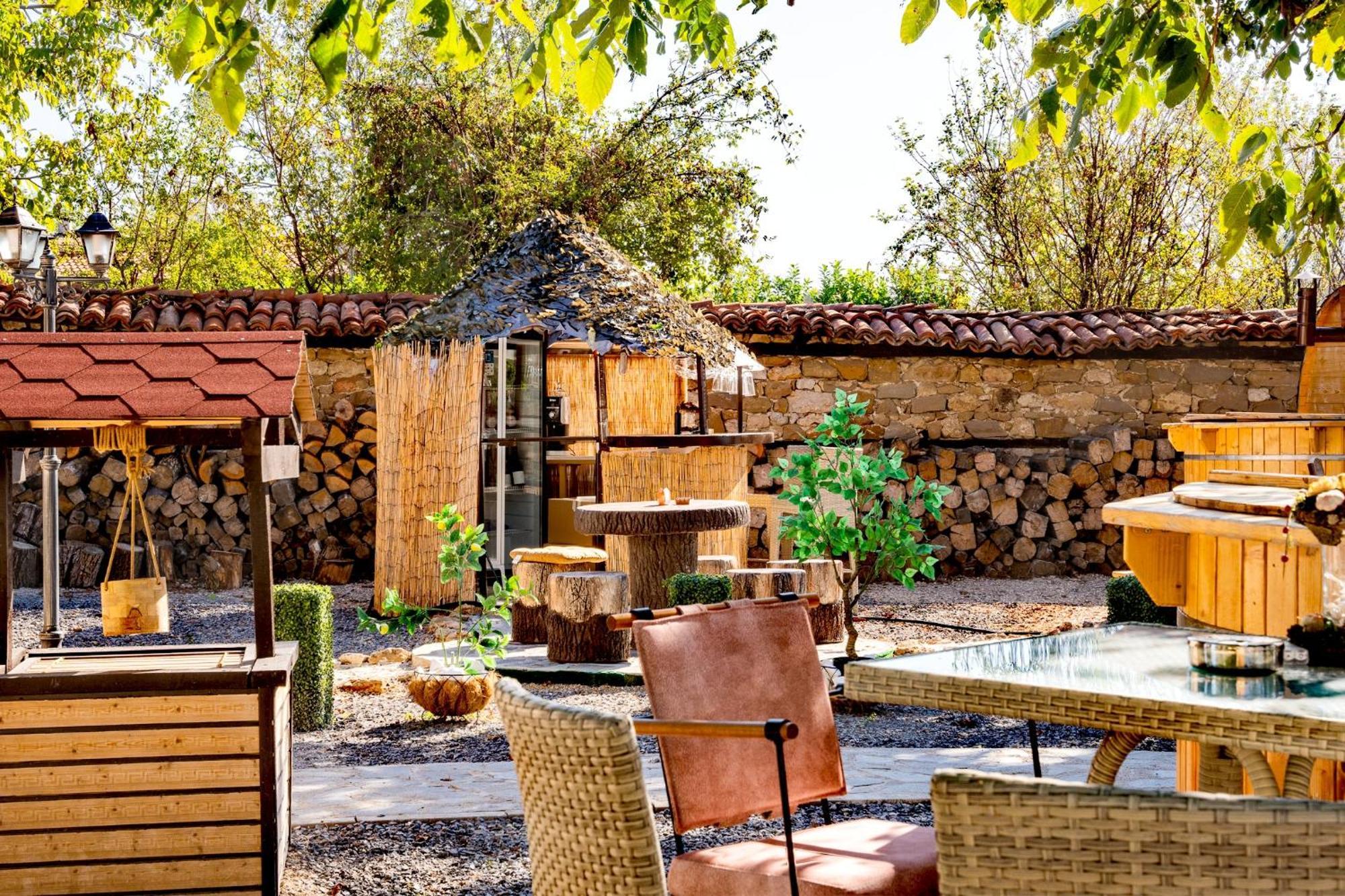 Complex Arbanashki Style-Panoramic View With Summer And Winter Terrace, Jacuzzi, Sauna, Children'S And Adult Area With Cinema Summer Arbanasi Zewnętrze zdjęcie