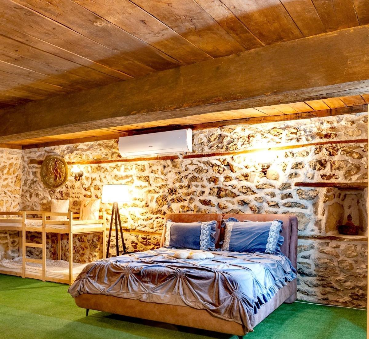 Complex Arbanashki Style-Panoramic View With Summer And Winter Terrace, Jacuzzi, Sauna, Children'S And Adult Area With Cinema Summer Arbanasi Zewnętrze zdjęcie